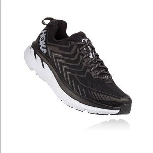 Hoka One Women’s One Clifton 4- Like New- Sz 9